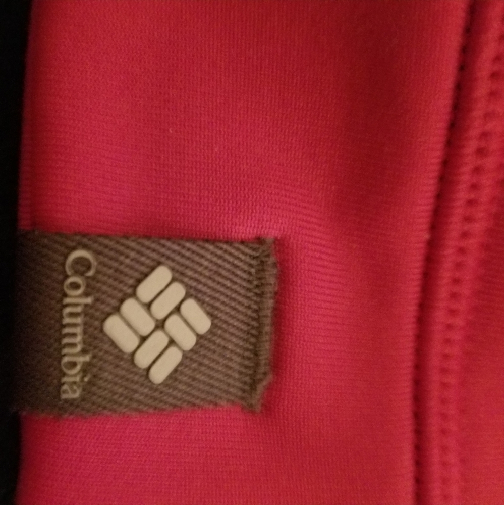 Columbia Beanie Hat NWOT